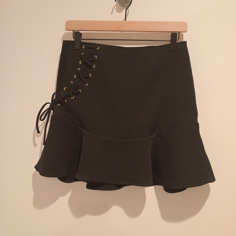 Express Ruffle Lace Up Black Mini Skirt Y2K Alt Date Night Lattice Sexy Glam 90s